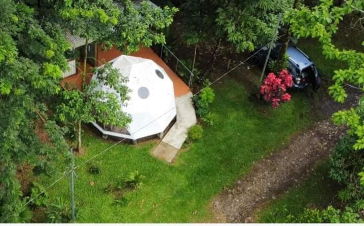 Glamping Naioth Apartment Guápiles Exterior foto
